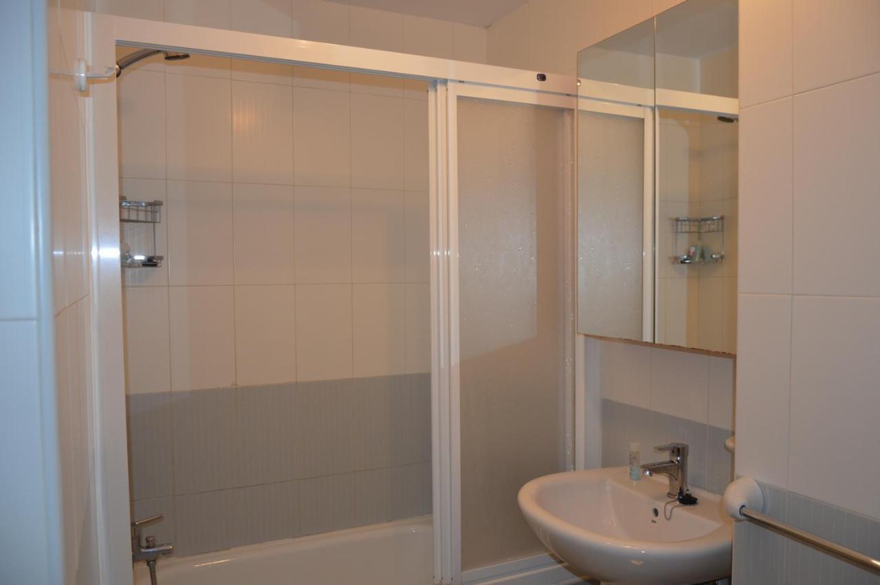 Apartamento Los Robles Posada De Llanes Eksteriør billede